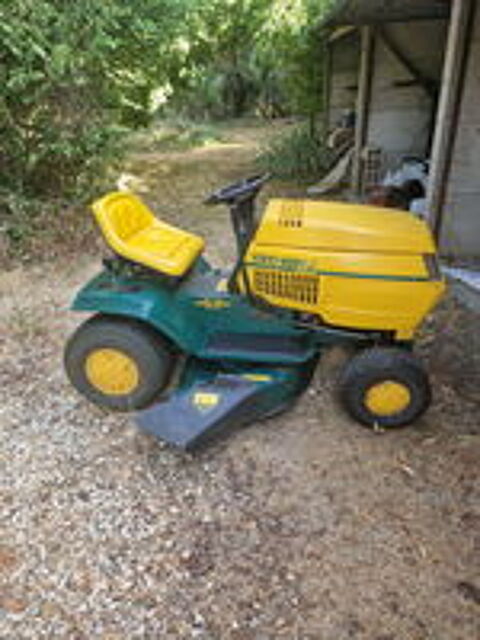   pour cause déménagement je mon tracteur tondeuse 