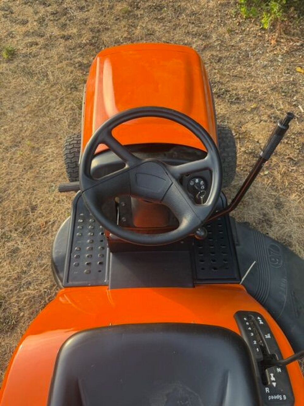 tondeuse autoport&eacute;e husqvarna Jardin