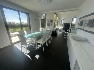  Maison à vendre 9 pièces 265 m²
