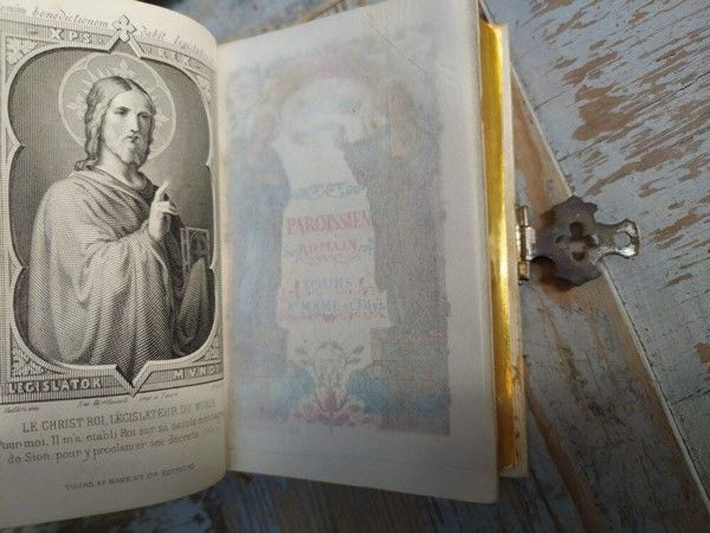 Missel Paroissien Romain Ivoirine Croix J&eacute;sus Mame Tours XIX 