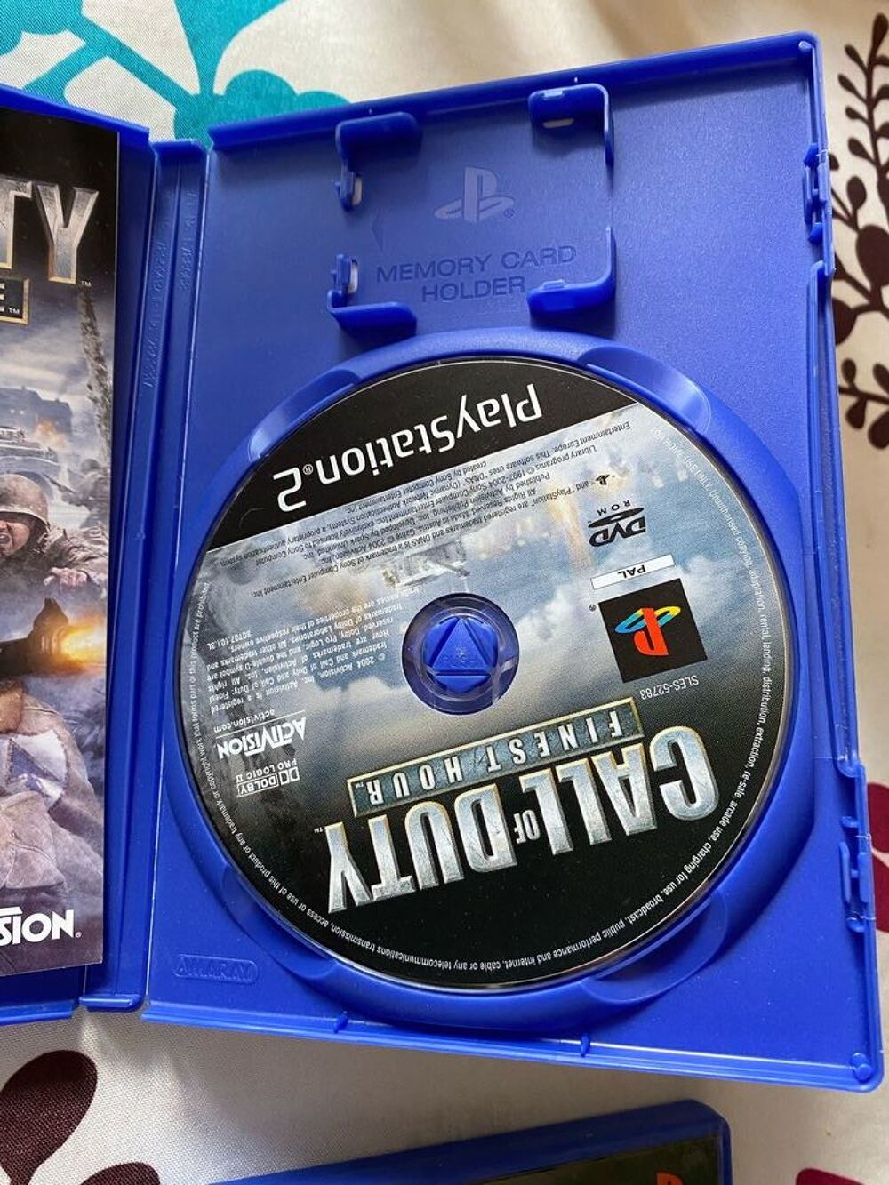 Prix n&eacute;gociable. Lot de 11 jeux PS2/3 (Call of Duty...) Consoles et jeux vidos