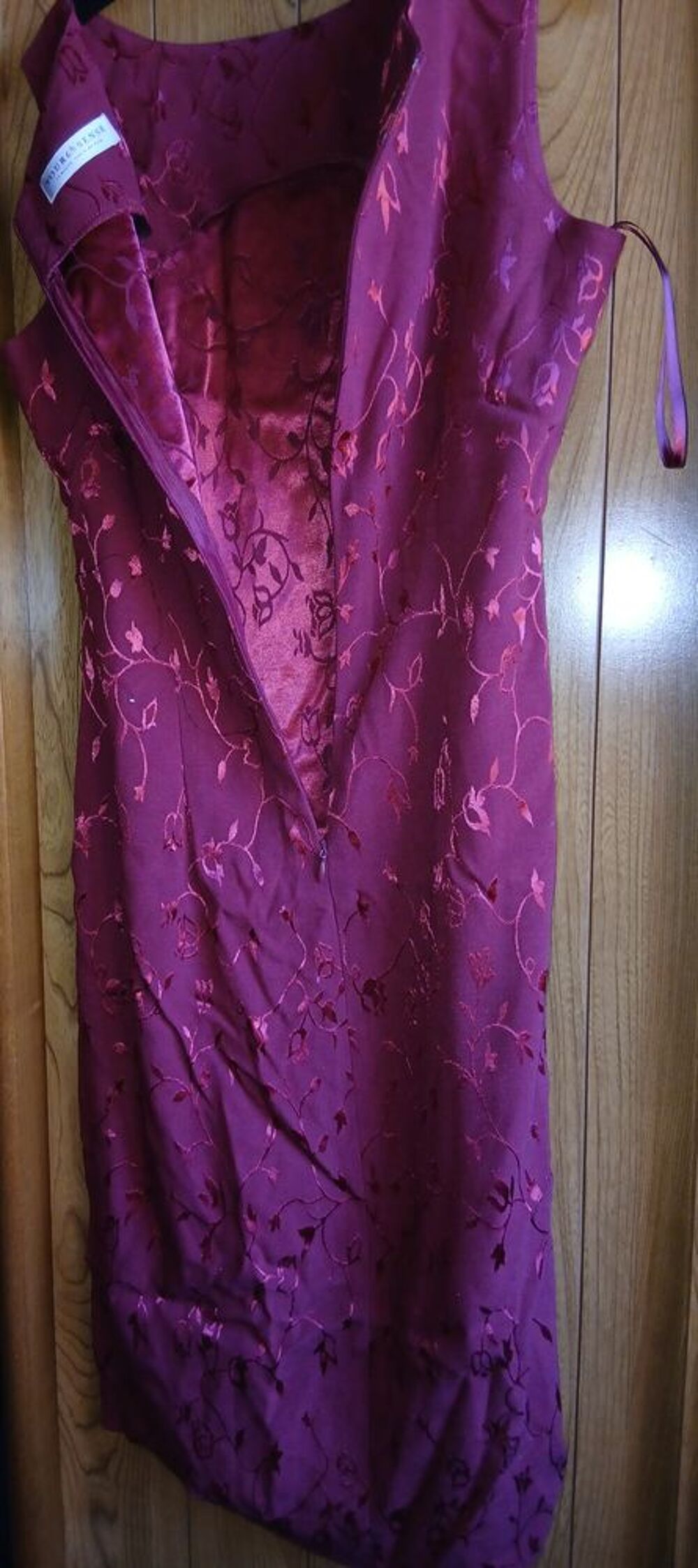 Robe de soir&eacute;e Vêtements