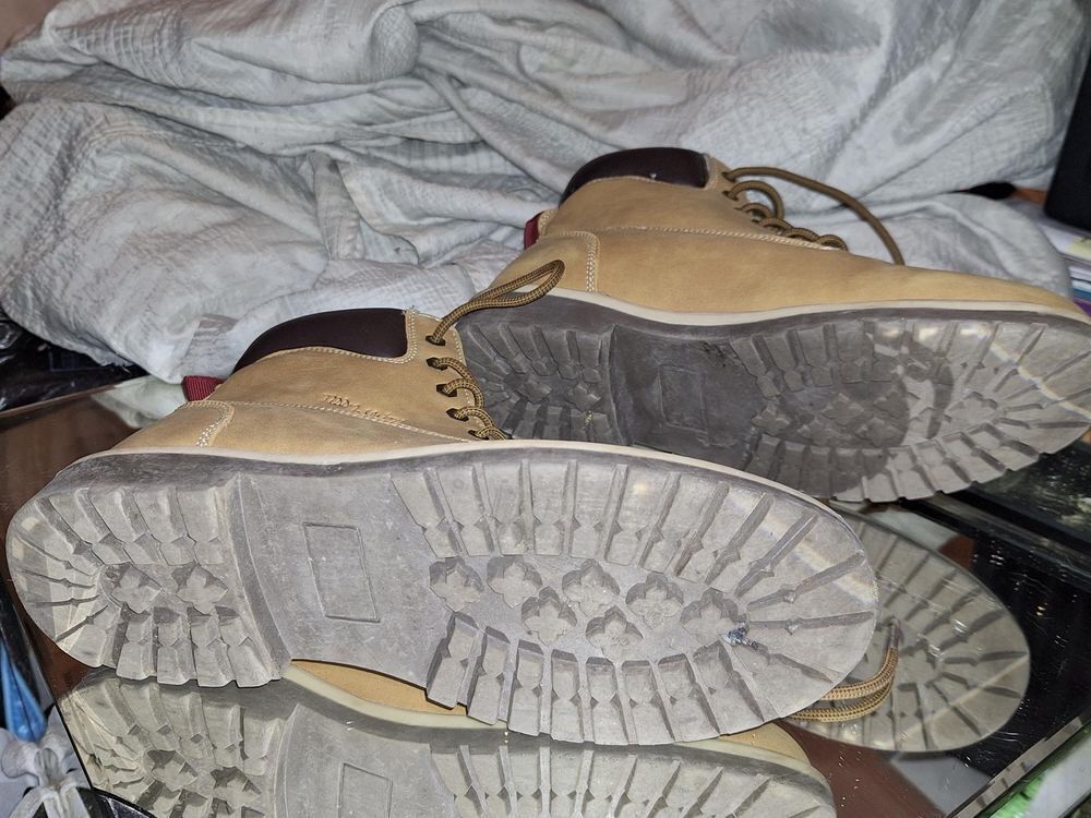 TEDDY SMITHS T.42 Chaussures