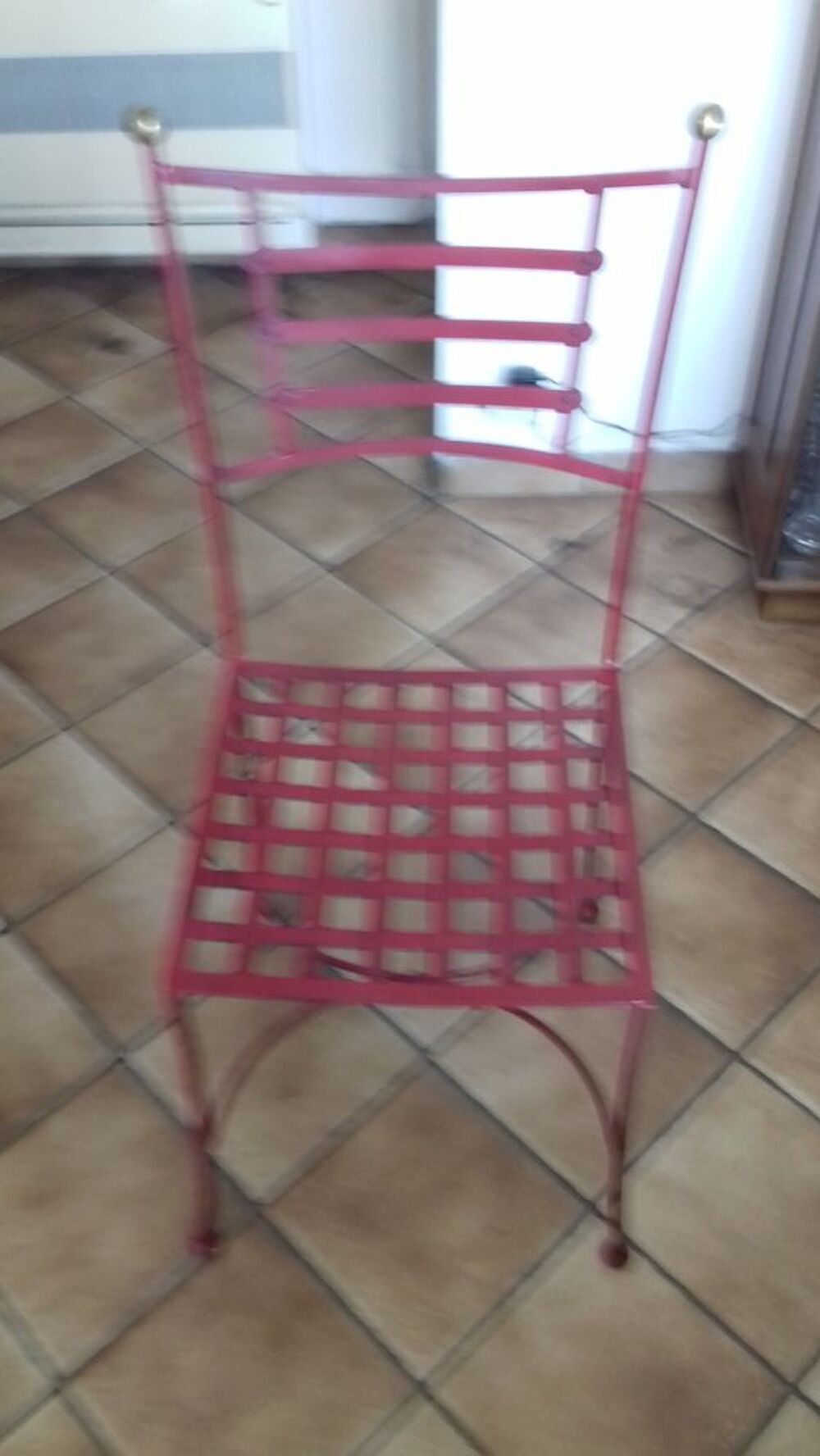  chaises en fer forg&eacute; Meubles