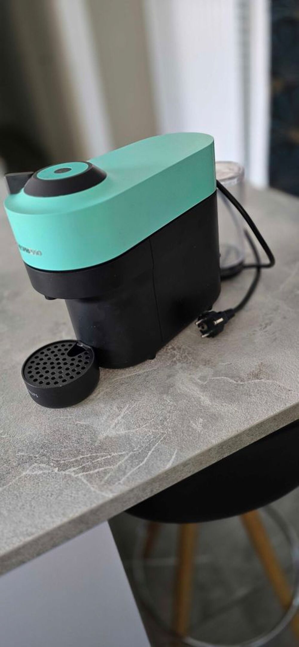 Machine &agrave; caf&eacute; Nespresso KRUPS Vertuo Electroménager