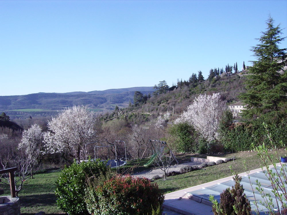   gite dans villa en provence avec piscine Provence-Alpes-Cte d'Azur, Reillanne (04110)