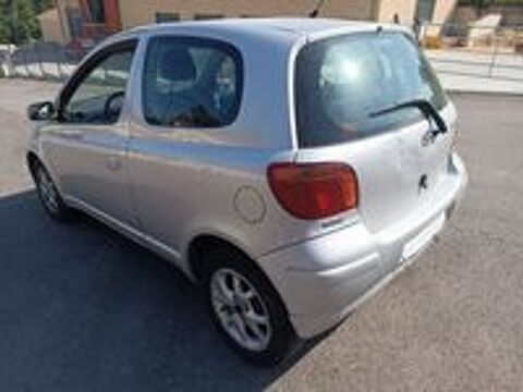 Yaris 65 VVT-i Lin&eacute;a Terra 2004 occasion 42170 Chambles