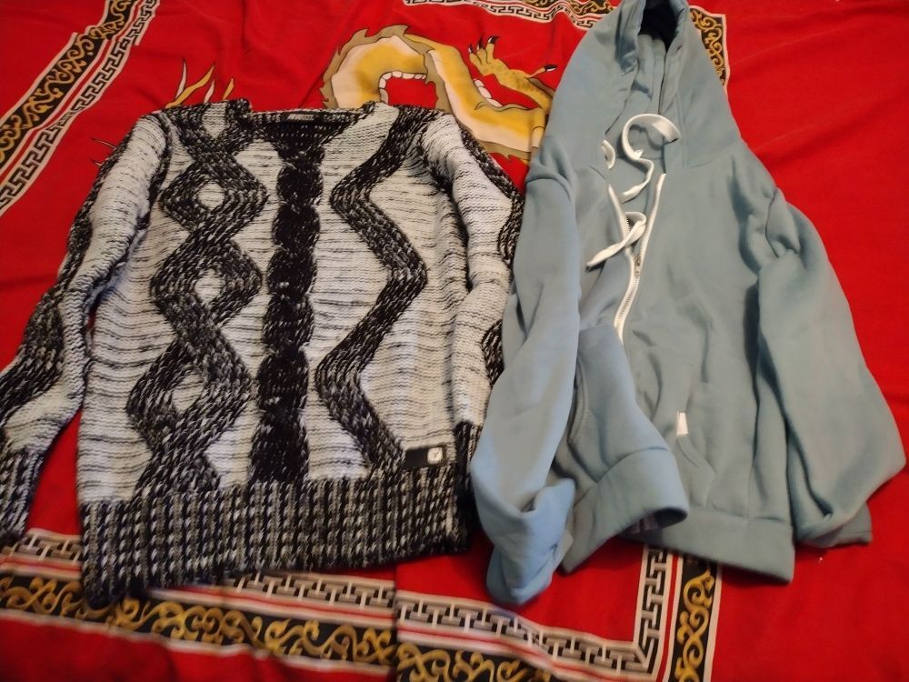 pull et sweat Vêtements