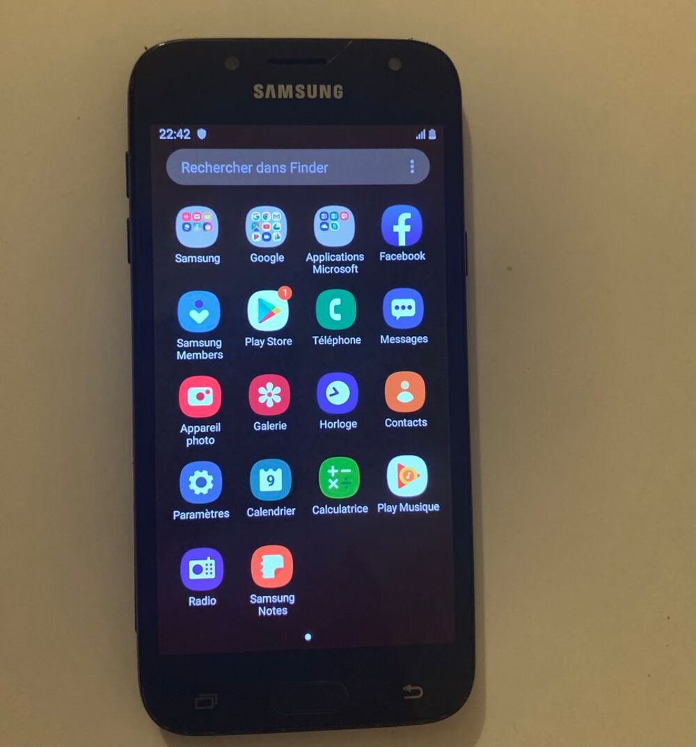 Samsung j5 2017 ( j5 pro) tr&egrave;s bon &eacute;tat et tr&egrave;s bon prix Téléphones et tablettes