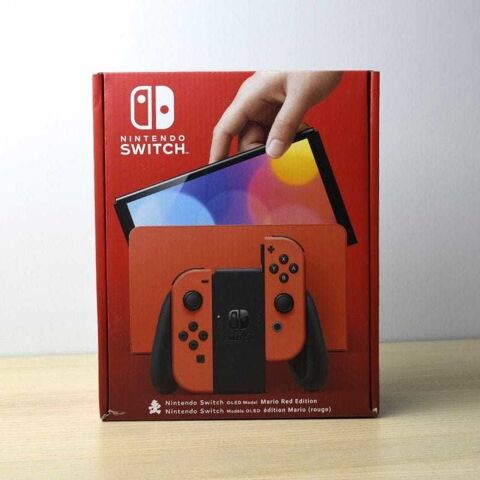 Console Nintendo Switch Modele OLED ��dition Limit�e Mario Rouge 200 Champougny (55)
