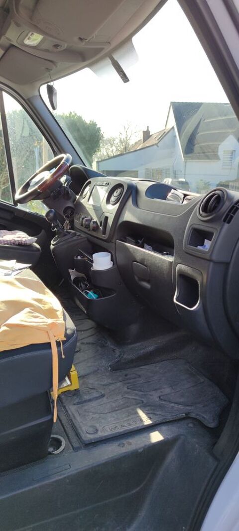 Renault Master MASTER FGN L1H1 2.8t 2.3 dCi 110 E6 GENERIQUE 2018 occasion Mayenne 53100