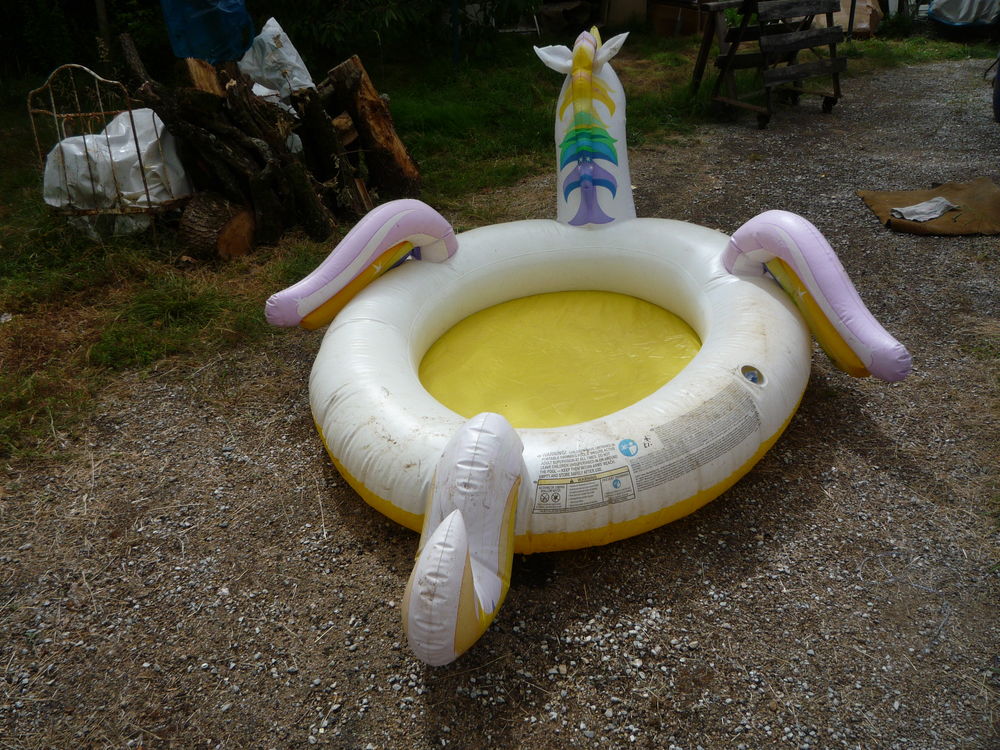 Piscine gonflable
Sports