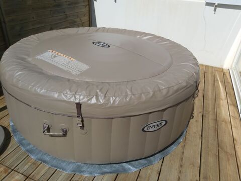 SPA INTEX 300 Cholet (49)