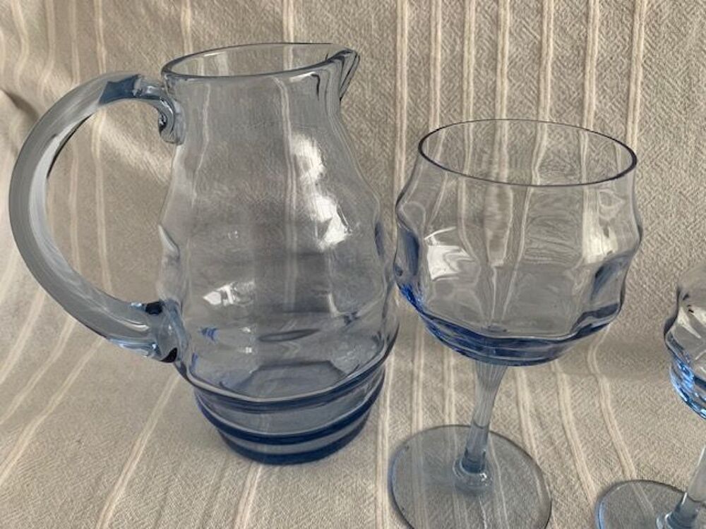 Verres en cristal bleu Décoration