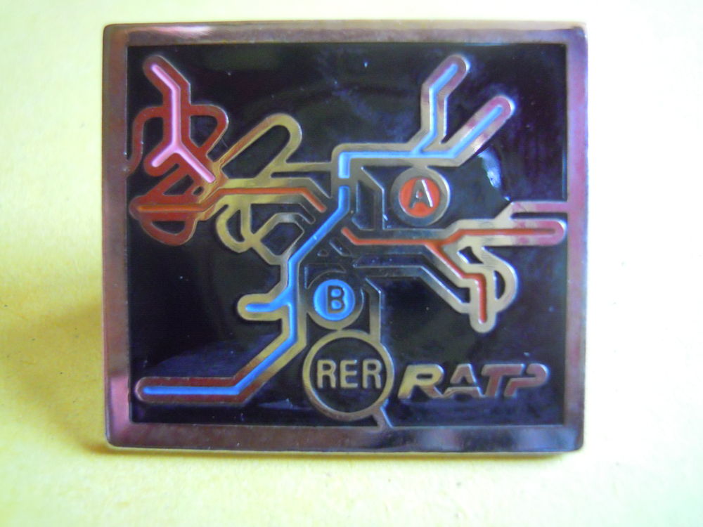Lot de 4 pin's RATP RER A et B 
