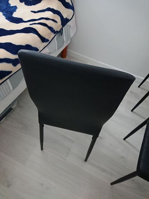 Chaises table  manger  90 Clamart (92)