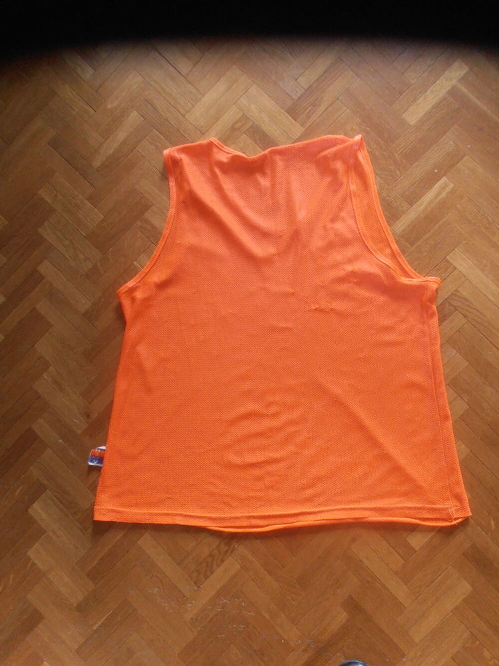 D&eacute;bardeur sport orange (51) Sports