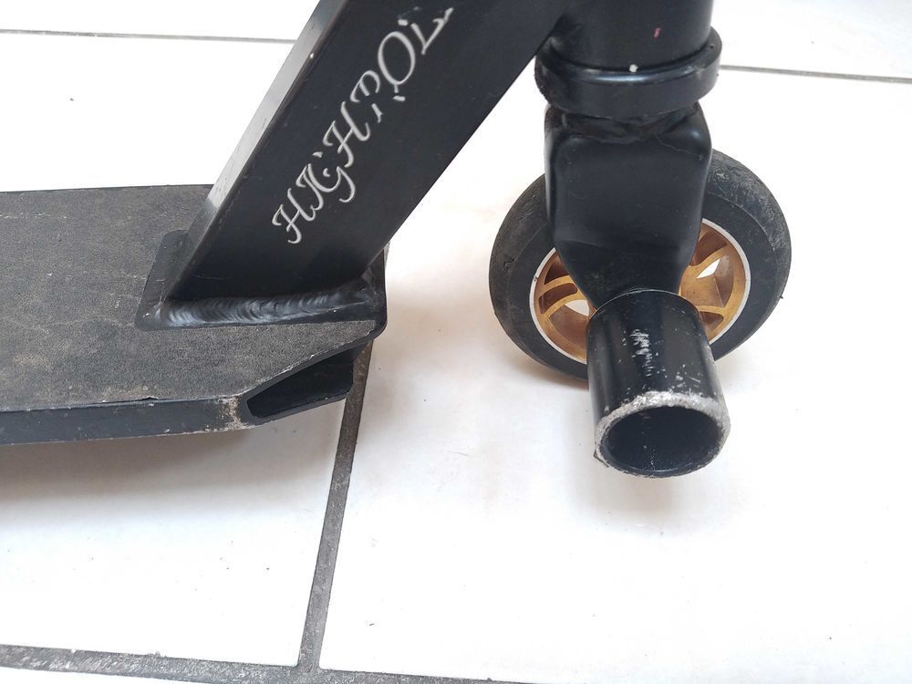 trottinette pour enfant high roller story Sports