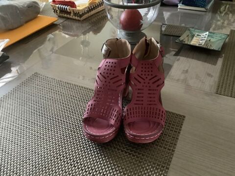 Chaussures d'�t� 6 Saint-Hilaire-de-Riez (85)