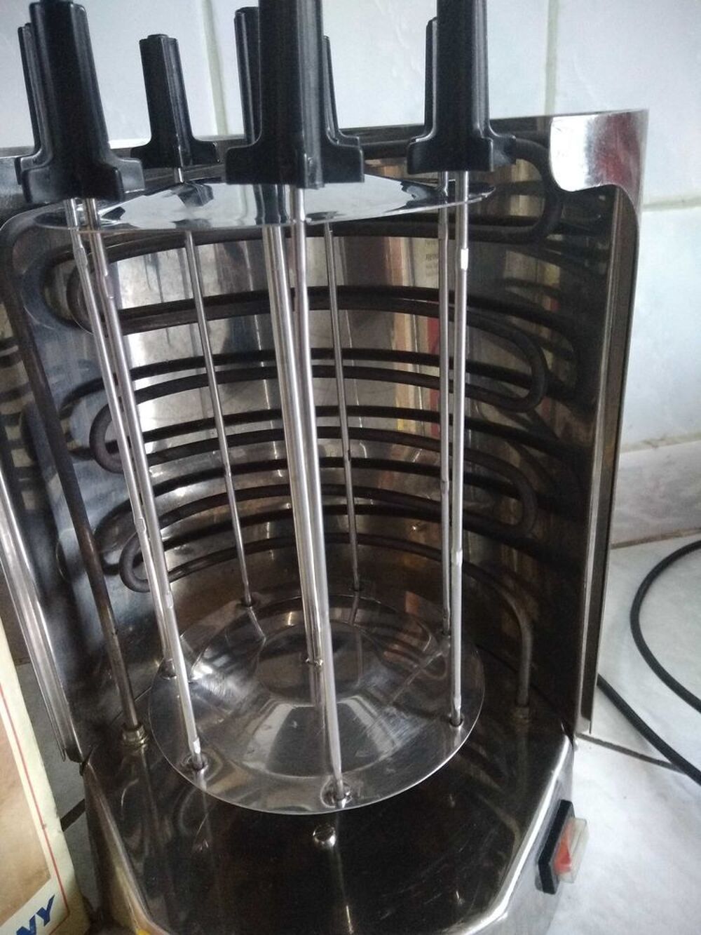 r&ocirc;tissoire vintage Electrom�nager