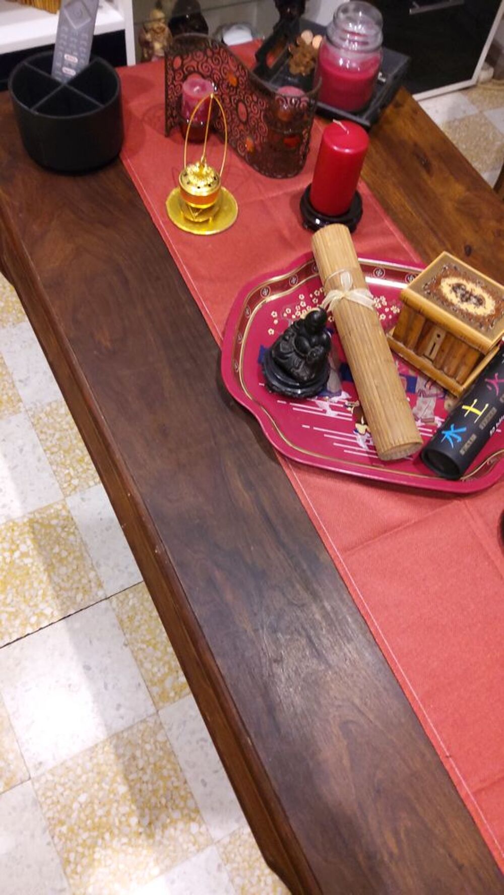Table &agrave; opium Meubles