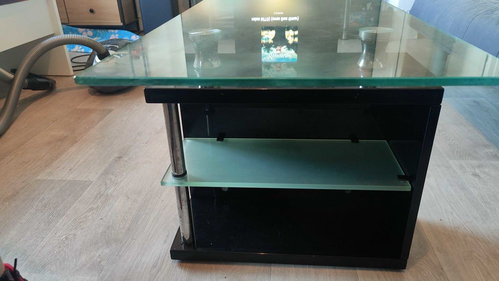 Table basse en verre Meubles