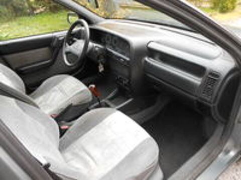 Xantia 1.8i X 1993 occasion 81540 Sor&egrave;ze