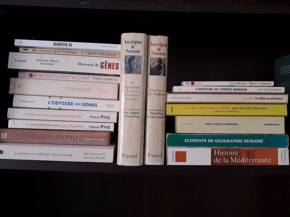 donne livres et CD Livres et BD
