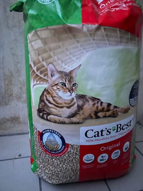 Liti&egrave;re v&eacute;g&eacute;tale agglom&eacute;rante Cat's Best . Sac de 17,2kg 15 75015 Paris