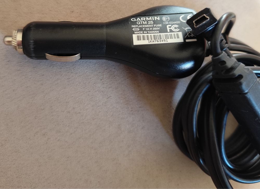 C&acirc;ble d'alimentation garmin gtm 25 Matériel informatique
