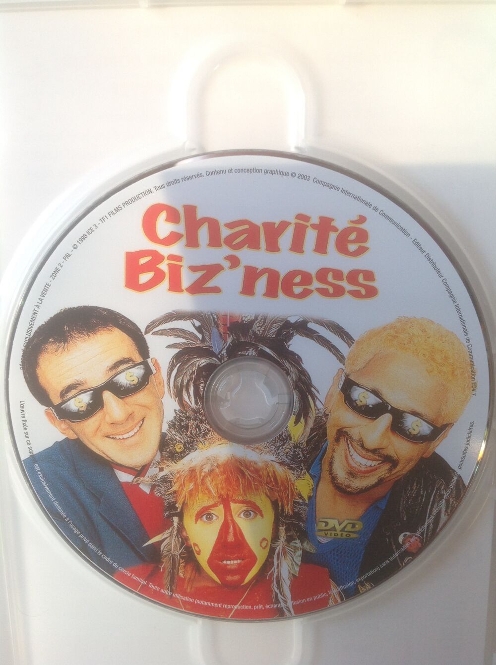 CHARIT&Eacute; BIZ'NESS DVD &Eacute;TAT NEUF Envoi Possible
DVD et blu-ray