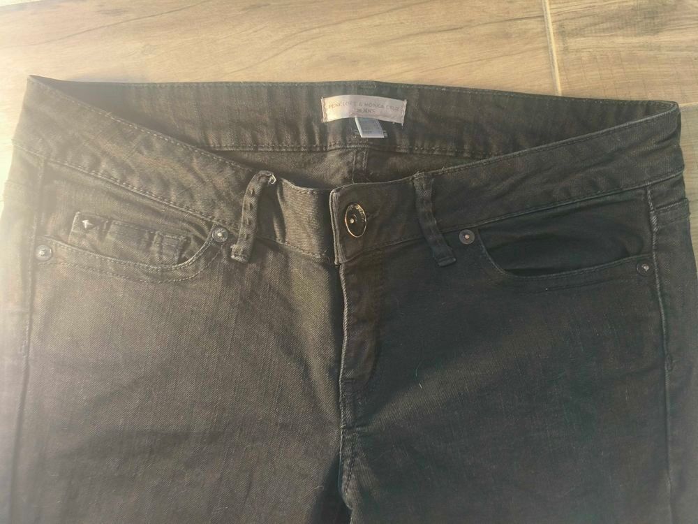 €‹Jean Noir Slim Zipp&eacute; aux Chevilles €" Pen&eacute;lope &amp; M&oacute;nica Cruz for MNG (Taille 40) Vêtements