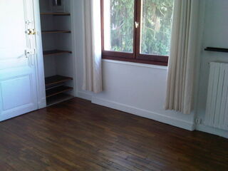  Maison � louer 3 pi�ces 75 m� Viroflay