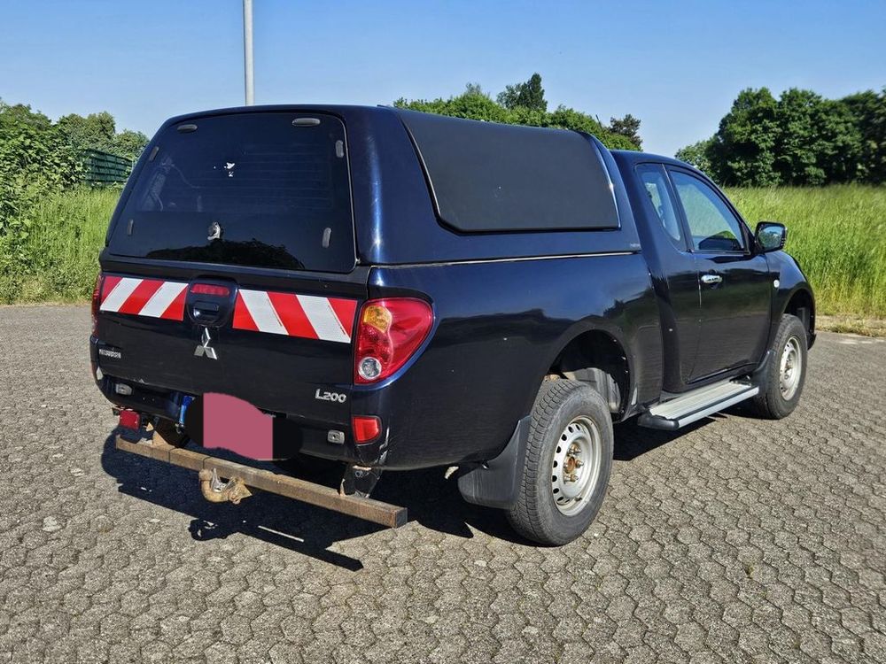 L200 2.5 TD 136 CLUB CAB INFORM CLIM 2015 occasion 20260 Calvi