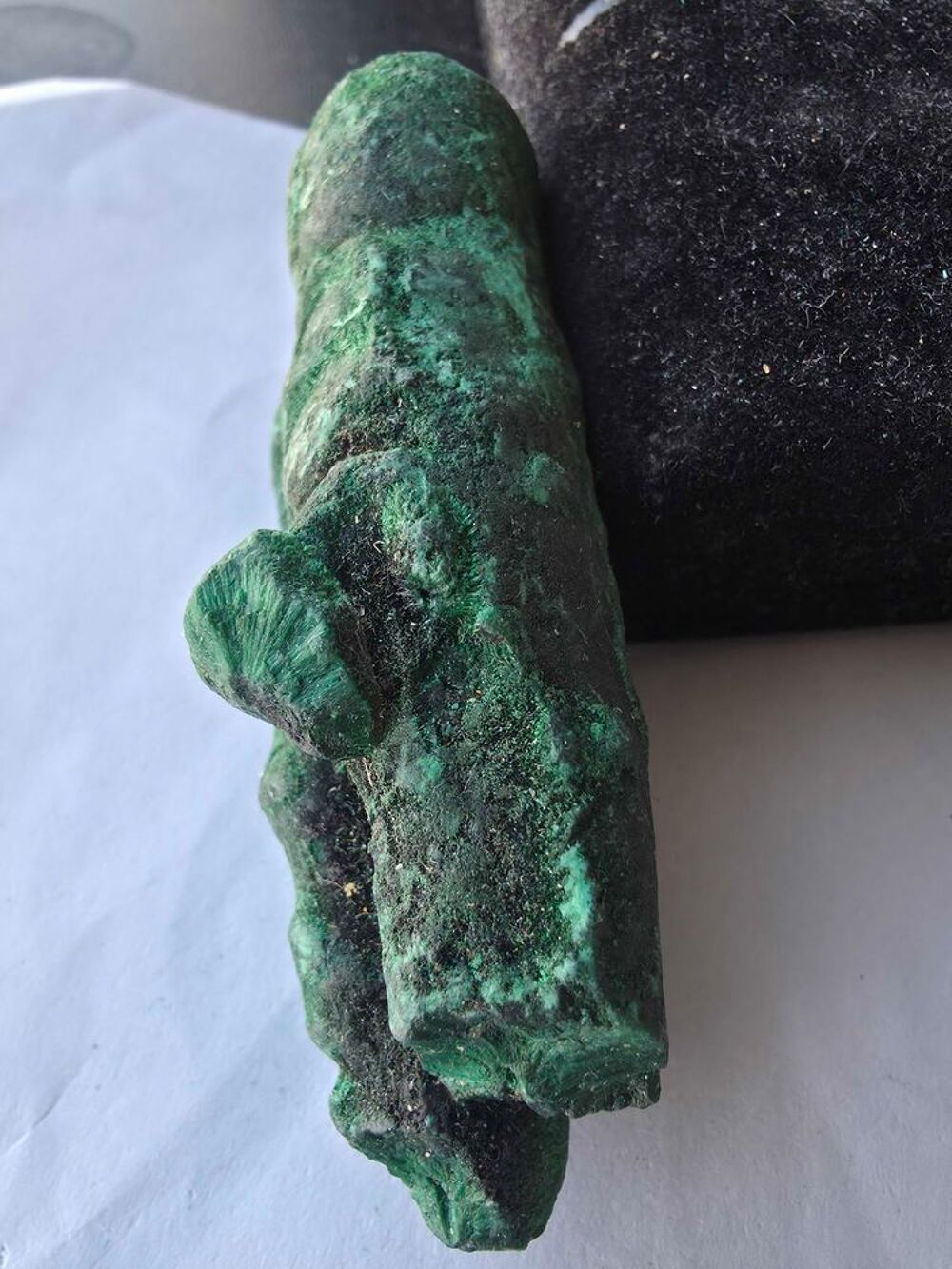Min&eacute;ral de Collection : Rare Stalactite de Malachite (Katanga)-116g 