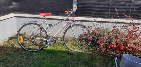 Vlo femme Motobcane 75 Vnissieux (69)