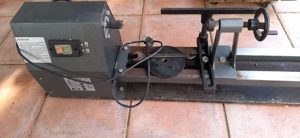 Tour &agrave; bois Kraftex Bricolage