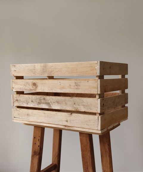 Caisse en bois 12 Nimes (30)