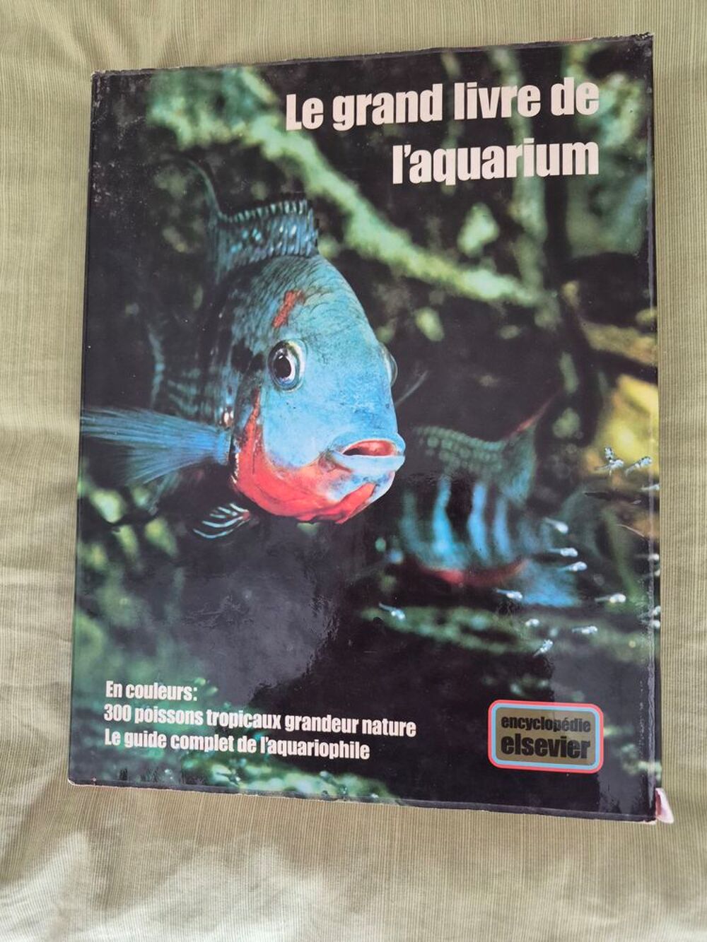 Le grand livre de l'aquarium Livres et BD