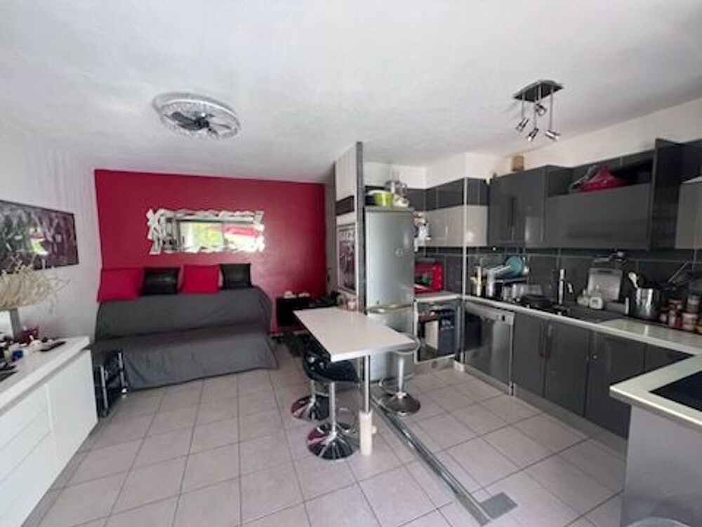 Vente Appartement Particulier  T2 aucun frais d'agence a saisir Le crès