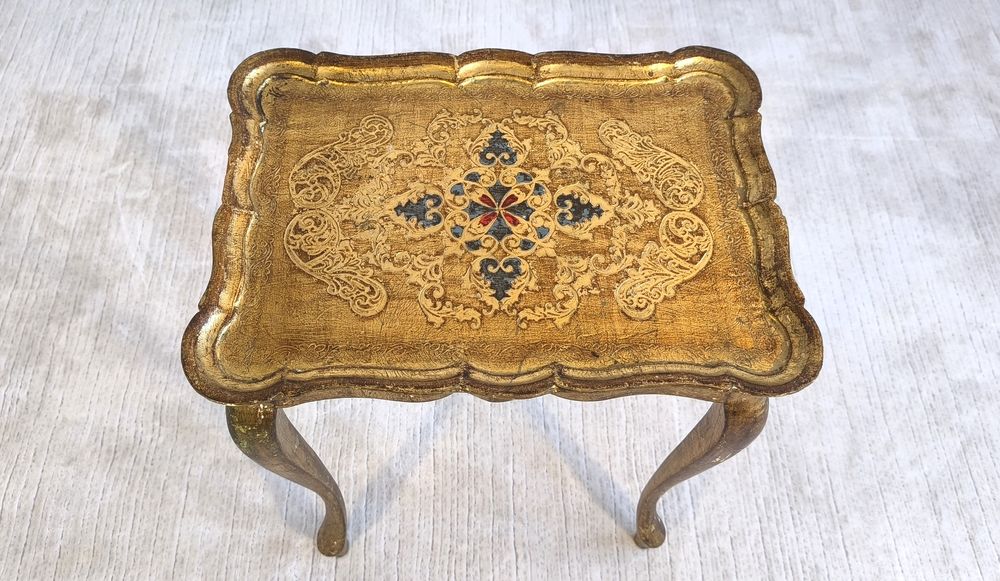 &Eacute;l&eacute;gante table d'appoint florentine ? D&eacute;cor peint &amp; superbe Meubles