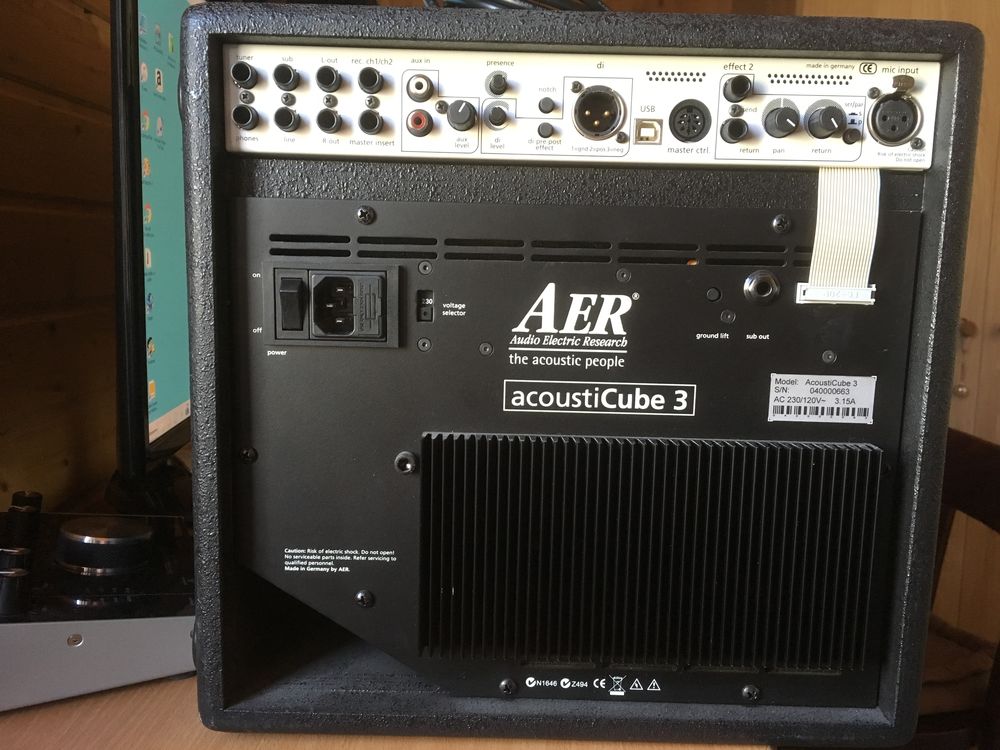 ampli guitare pro AER cube 3 Instruments de musique