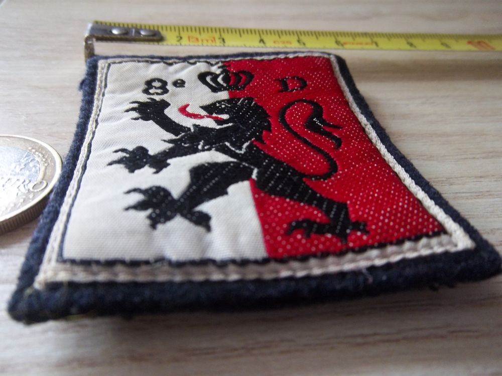 &eacute;cusson collection militaire 8 &eacute;me division infanterie 