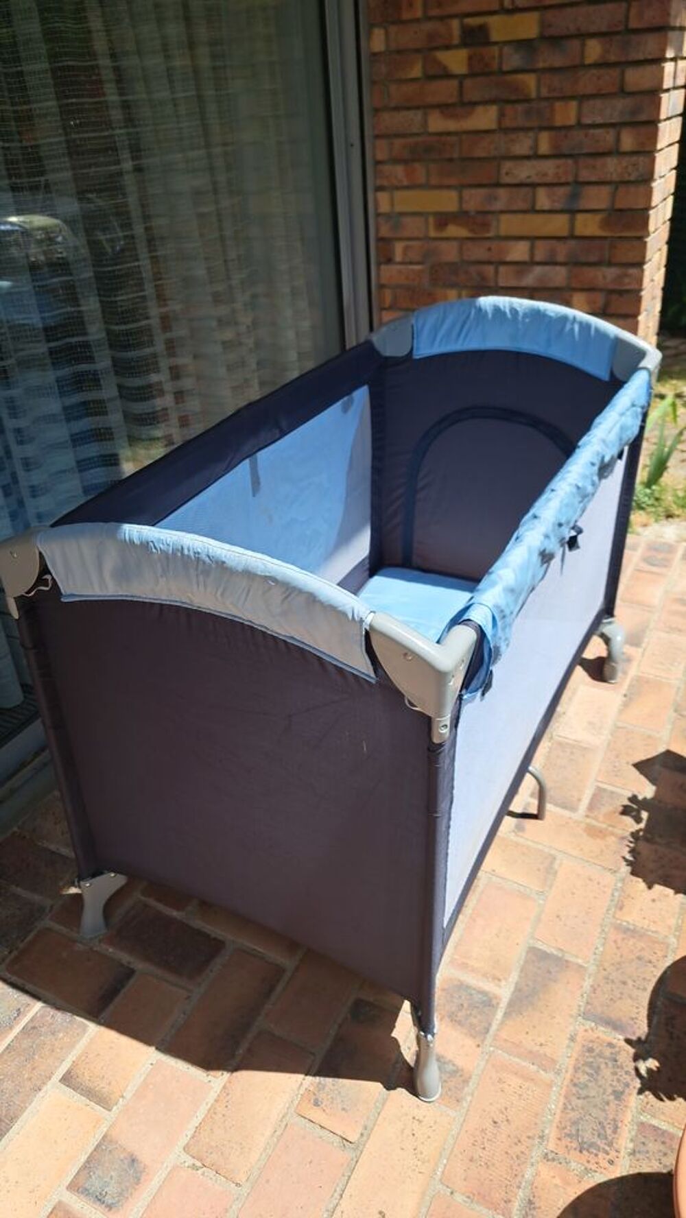 Lit pliant enfant 
Marque Aubert Mobilier enfants