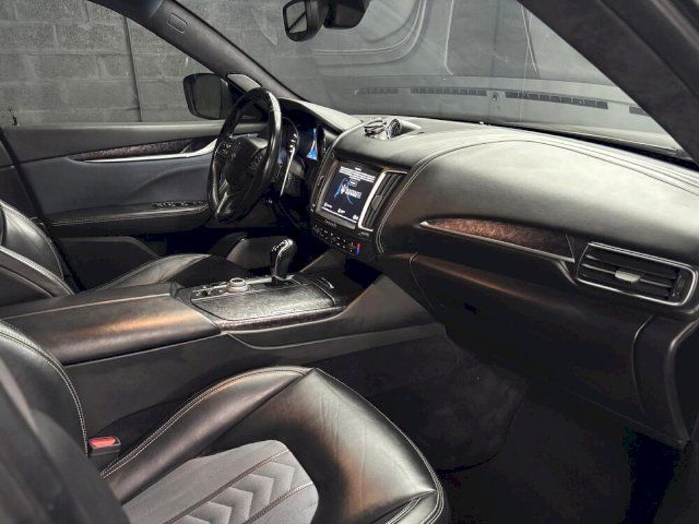 Levante 3.0 V6 275ch Diesel GranLusso 2018 occasion 33520 Bruges