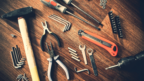 Travaux d'entretien int&eacute;rieurs et ext&eacute;rieurs / Espaces verts 0 81120 Laboutarie