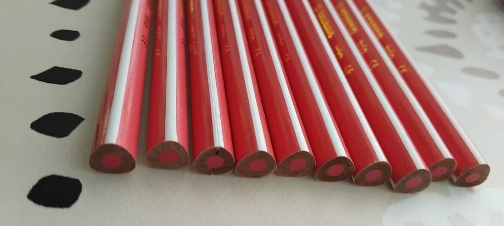 lot crayons couleurs roses STABILO+lot pastels SPIDERMAN+1trousse CARS 