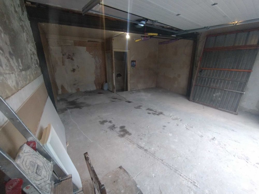 Location Remise/Grange garage rue des terres de bordes Bordeaux