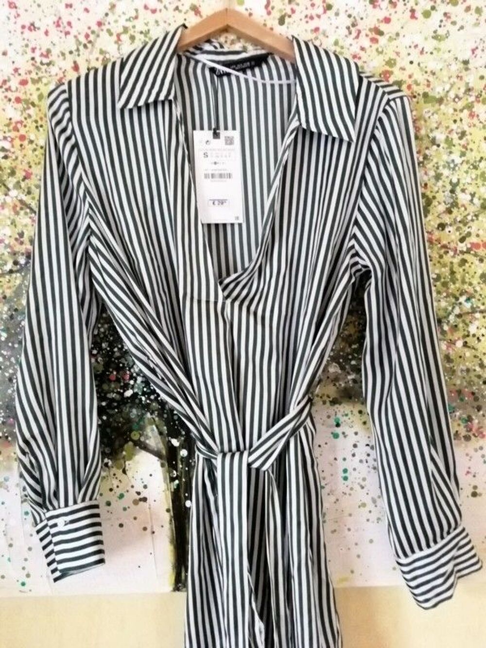 Robe neuve taille S
Vêtements
