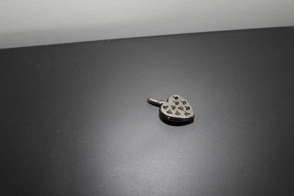 Pendentif argent 925 /onyx / oxydes de zirconium Bijoux et montres